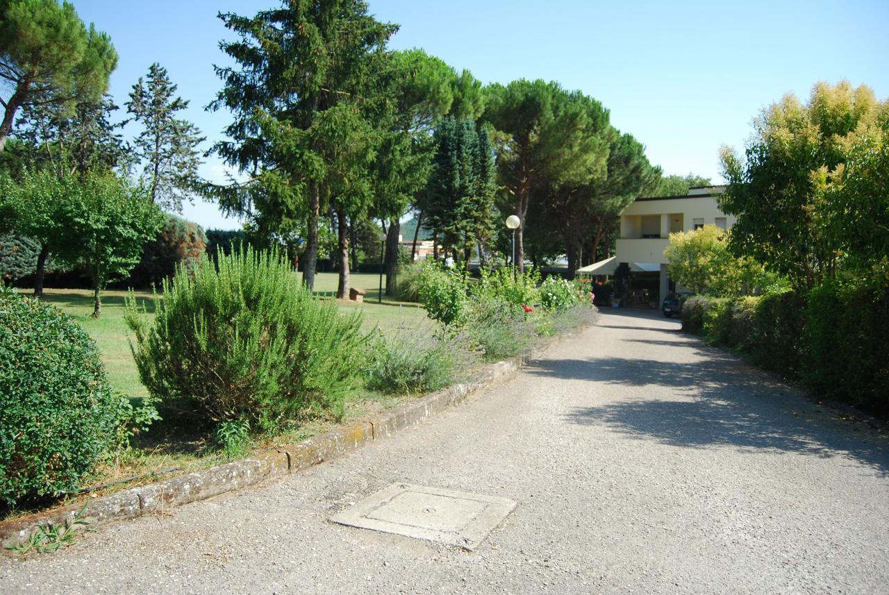 Hotel Cantalodole Magione Buitenkant foto